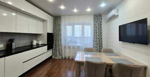 3-к квартира, вторичка, 98м2, 11/18 этаж