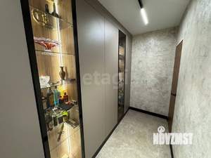 2-к квартира, вторичка, 73м2, 8/17 этаж