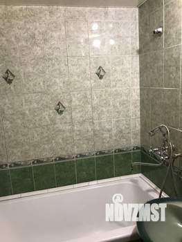 2-к квартира, вторичка, 53м2, 1/9 этаж