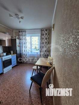 2-к квартира, вторичка, 54м2, 1/10 этаж