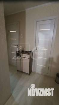 2-к квартира, вторичка, 53м2, 1/9 этаж