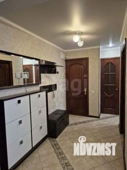 4-к квартира, вторичка, 60м2, 5/5 этаж