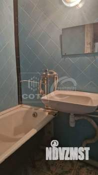 3-к квартира, вторичка, 61м2, 8/9 этаж