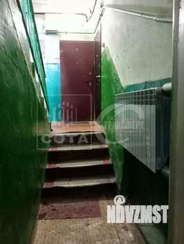 2-к квартира, вторичка, 42м2, 1/3 этаж