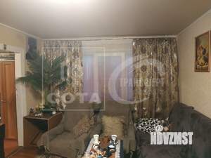 2-к квартира, вторичка, 45м2, 1/5 этаж