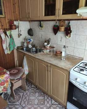 2-к квартира, вторичка, 54м2, 1/9 этаж