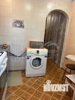 3-к квартира, вторичка, 52м2, 1/4 этаж