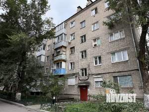 2-к квартира, вторичка, 42м2, 5/5 этаж