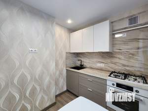 3-к квартира, вторичка, 55м2, 1/9 этаж