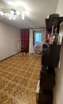 3-к квартира, вторичка, 100м2, 5/10 этаж