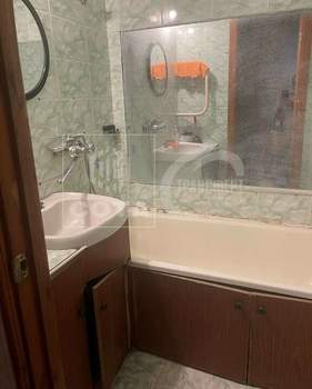 3-к квартира, вторичка, 74м2, 7/9 этаж