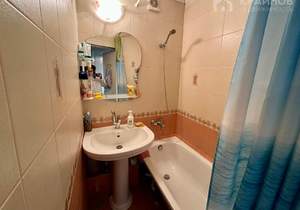 3-к квартира, вторичка, 57м2, 7/9 этаж