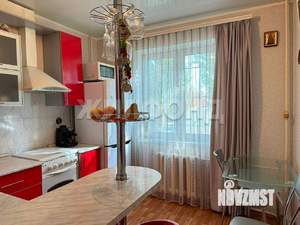 2-к квартира, вторичка, 55м2, 1/10 этаж