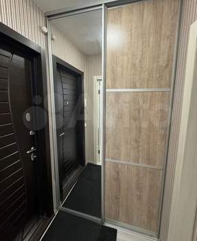 1-к квартира, вторичка, 42м2, 4/10 этаж