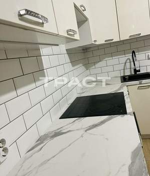 1-к квартира, вторичка, 38м2, 7/17 этаж