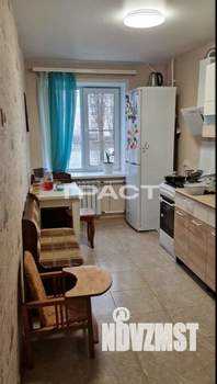 3-к квартира, вторичка, 62м2, 2/10 этаж