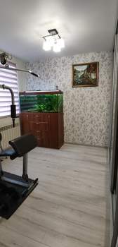 4-к квартира, вторичка, 109м2, 2/5 этаж