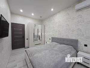 3-к квартира, вторичка, 81м2, 1/17 этаж