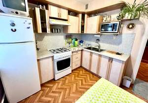 3-к квартира, вторичка, 70м2, 9/10 этаж