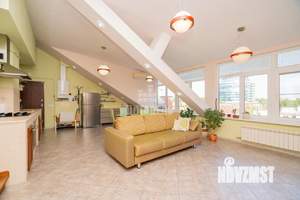 2-к квартира, вторичка, 87м2, 6/6 этаж