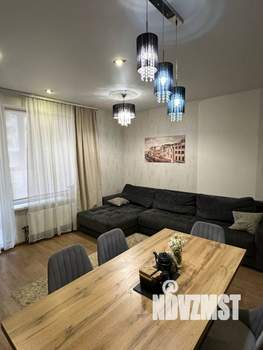 3-к квартира, вторичка, 76м2, 1/17 этаж