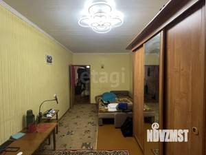 4-к квартира, вторичка, 100м2, 1/9 этаж