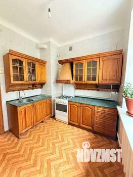 4-к квартира, вторичка, 101м2, 3/5 этаж