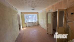 2-к квартира, вторичка, 43м2, 1/5 этаж