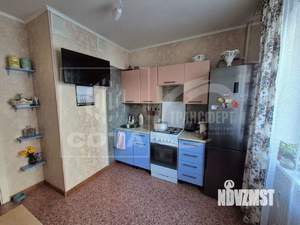 2-к квартира, вторичка, 54м2, 1/10 этаж