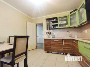 2-к квартира, вторичка, 62м2, 9/16 этаж