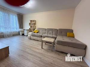 2-к квартира, вторичка, 57м2, 7/25 этаж