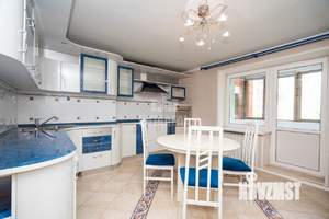 2-к квартира, вторичка, 83м2, 4/13 этаж