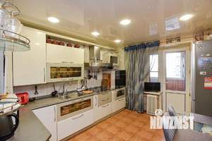 3-к квартира, вторичка, 130м2, 4/13 этаж