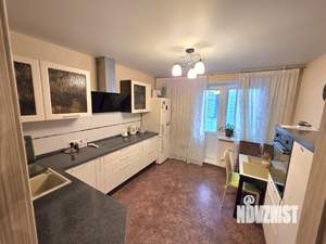 2-к квартира, вторичка, 75м2, 15/18 этаж