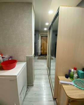 2-к квартира, вторичка, 54м2, 1/9 этаж