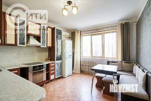3-к квартира, вторичка, 90м2, 3/10 этаж