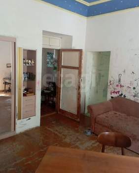 3-к квартира, вторичка, 74м2, 2/2 этаж