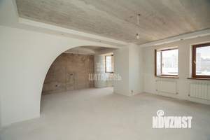 4-к квартира, вторичка, 143м2, 7/14 этаж