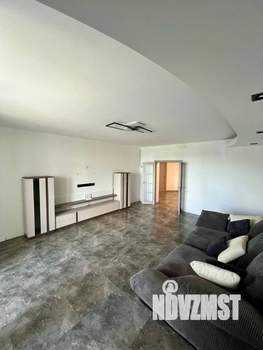 3-к квартира, вторичка, 101м2, 5/6 этаж