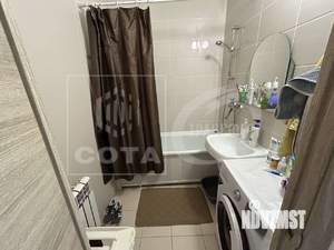 2-к квартира, вторичка, 50м2, 7/10 этаж