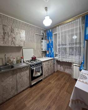 1-к квартира, вторичка, 31м2, 1/4 этаж
