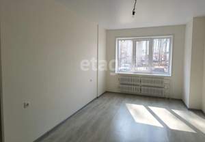 3-к квартира, вторичка, 77м2, 1/18 этаж