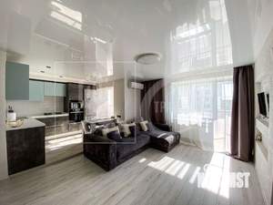 3-к квартира, вторичка, 65м2, 4/10 этаж