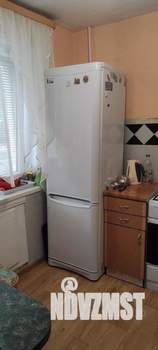 2-к квартира, вторичка, 42м2, 1/5 этаж
