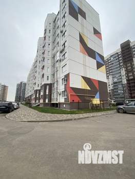 2-к квартира, вторичка, 61м2, 1/10 этаж