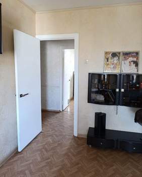 3-к квартира, вторичка, 69м2, 9/10 этаж