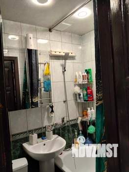 2-к квартира, вторичка, 42м2, 1/3 этаж