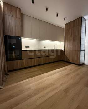 2-к квартира, вторичка, 67м2, 8/10 этаж
