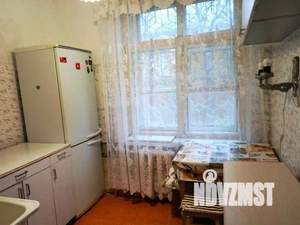 2-к квартира, вторичка, 43м2, 1/4 этаж