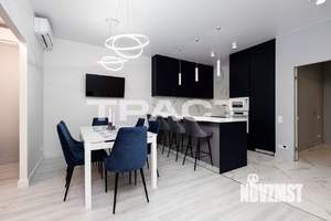 2-к квартира, вторичка, 90м2, 18/24 этаж